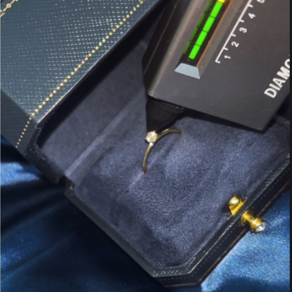 0.3CT Radiant Brilliance – The Perfect Balance of Elegance and Simplicity